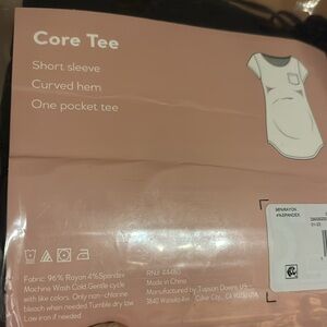 NWT Destination Maternity Black SS Core Pocket Tee Curved Hem Ribbed